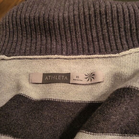 Athleta Sweater Size XS - Picture 5 of 6